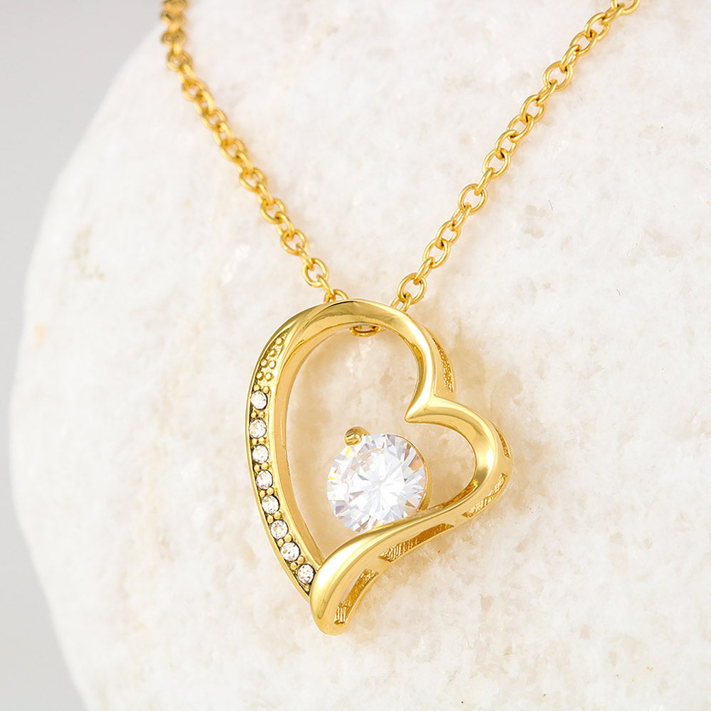 Victoria™ Love Necklace | 18 Karat Yellow Gold