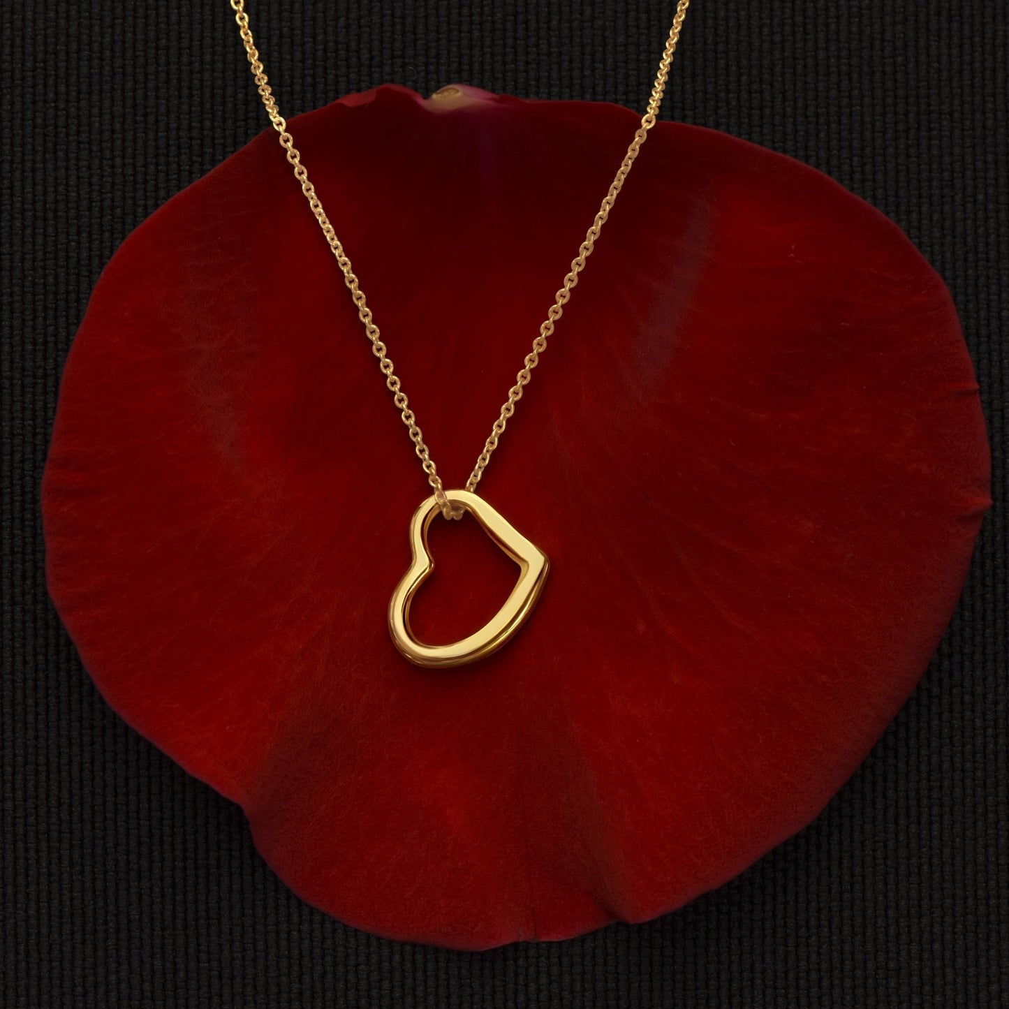 Victoria™ Necklace Elegance