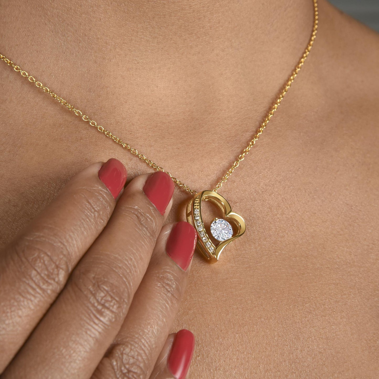 Victoria™ Love Necklace | 18 Karat Yellow Gold